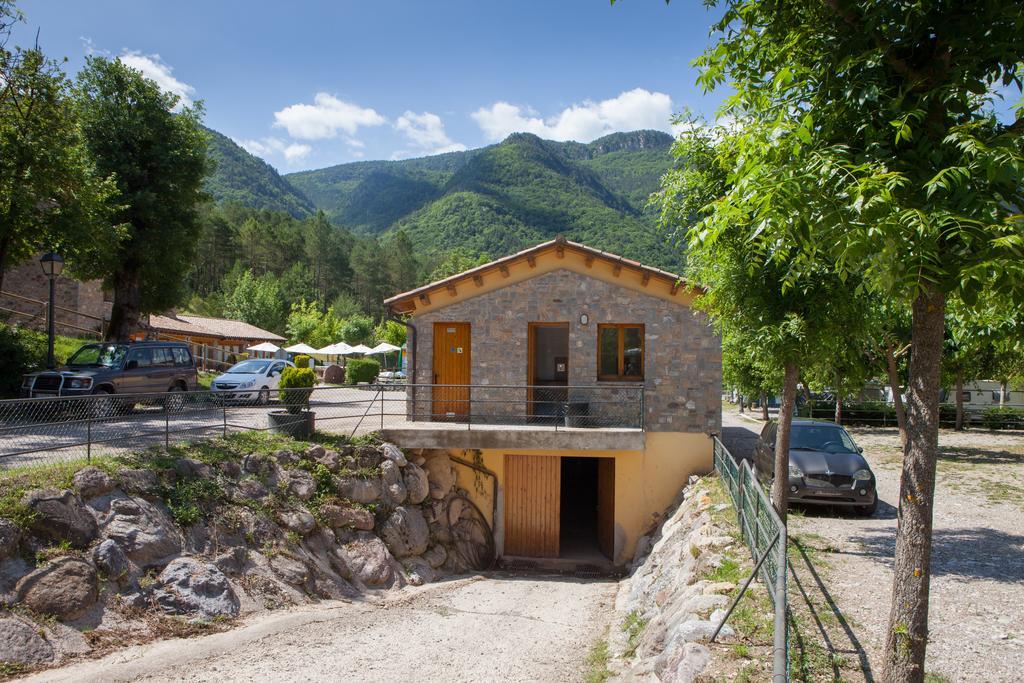 Camping L'Espelt La Pobla de Lillet Exterior photo